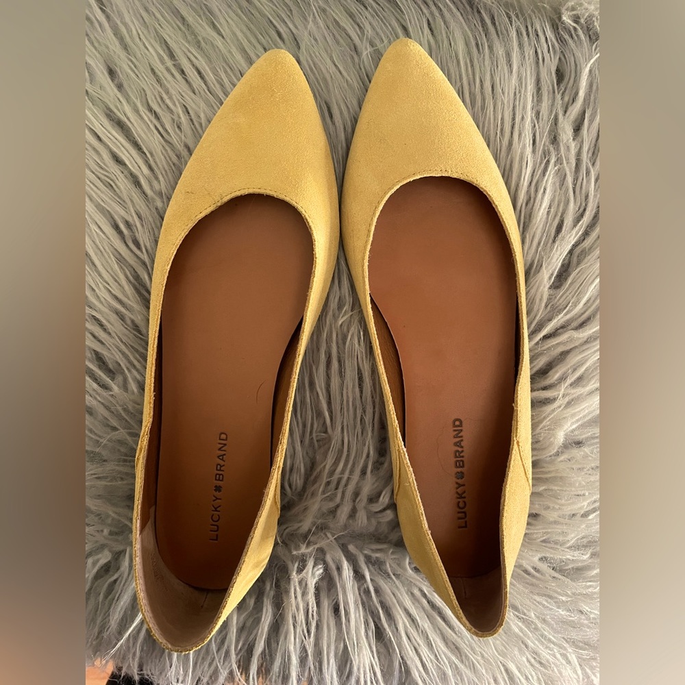 Pick 2 for $20 - Lucky Brand Flats Size 37.5
